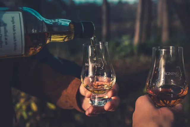 Outdoor Whisky Smagning